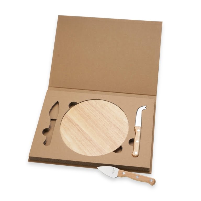 Brinde Kit Queijo com 3 Peças Personalizados