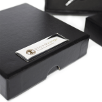 Brinde Kit Vinho Personalizado com 2 Peças