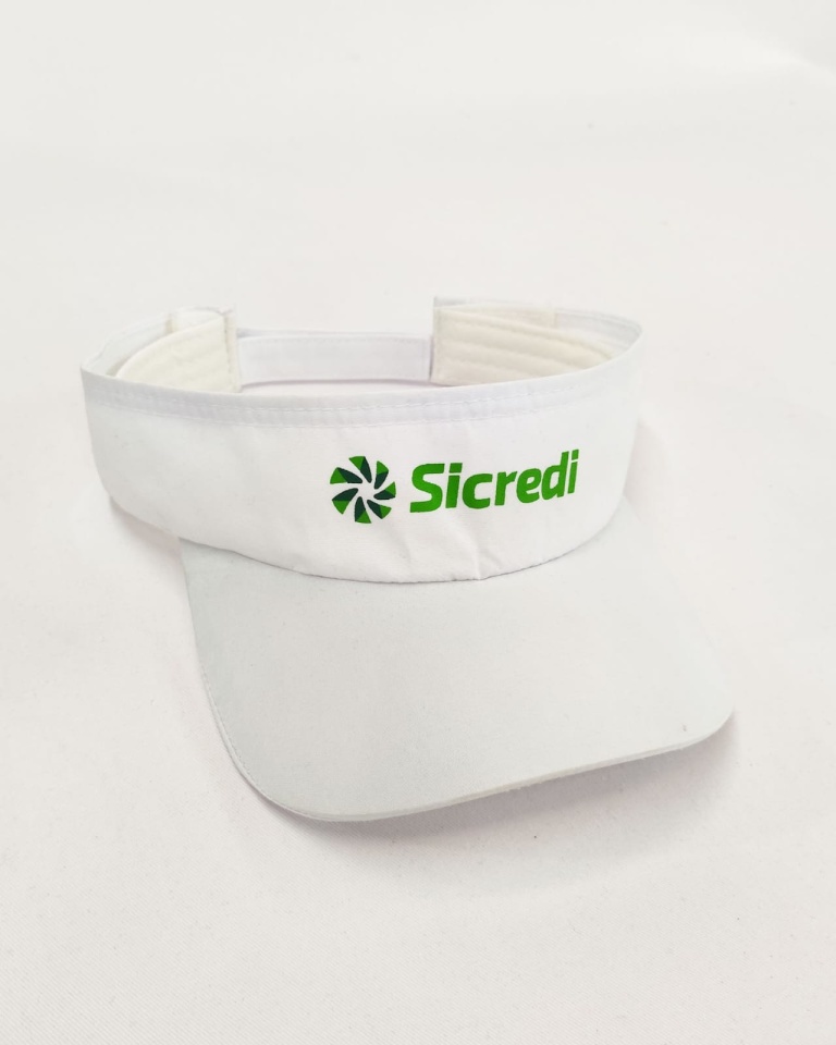 Brinde Visor Personalizado com Aba Curva e Fecho Ajustável