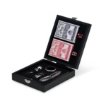 Brinde Kit Vinho com Jogo de Baralho